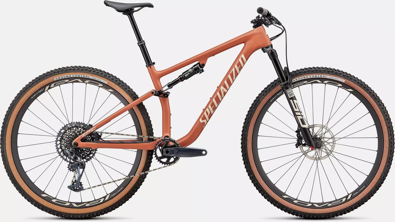 Specialized-Epic-EVO-Expert - một chiếc downcountry điển hình có thể dùng cho trail biking